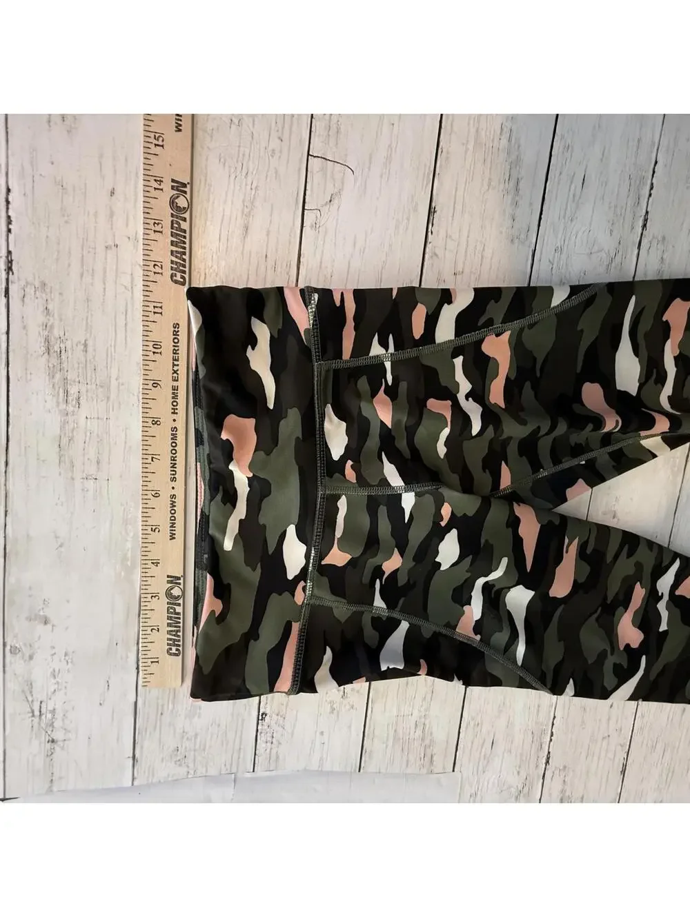 Old Navy Active Girls Size Large (10/12) Camo Leggings Activewear